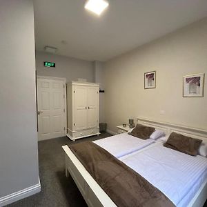 Standard Studio